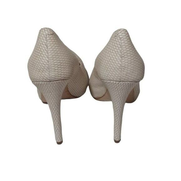 BCBG Parade Women's Ivory Snake Print Leather Hidden Platform Heels Shoes 9 - Picture 4 of 7